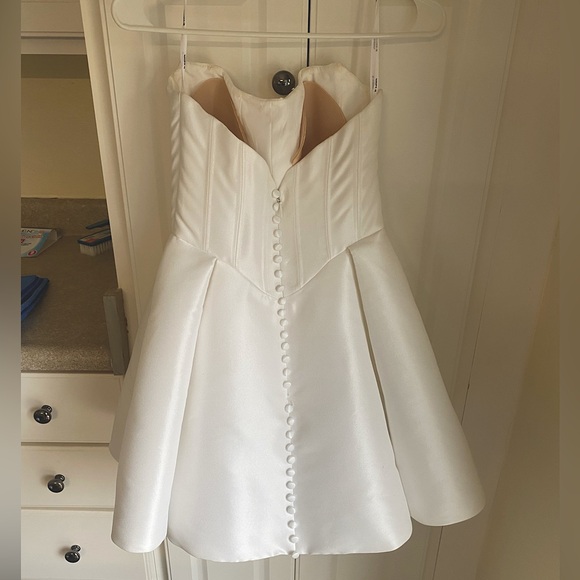 Bridal Mini - by Watters -Reception Dress - Picture 12 of 15